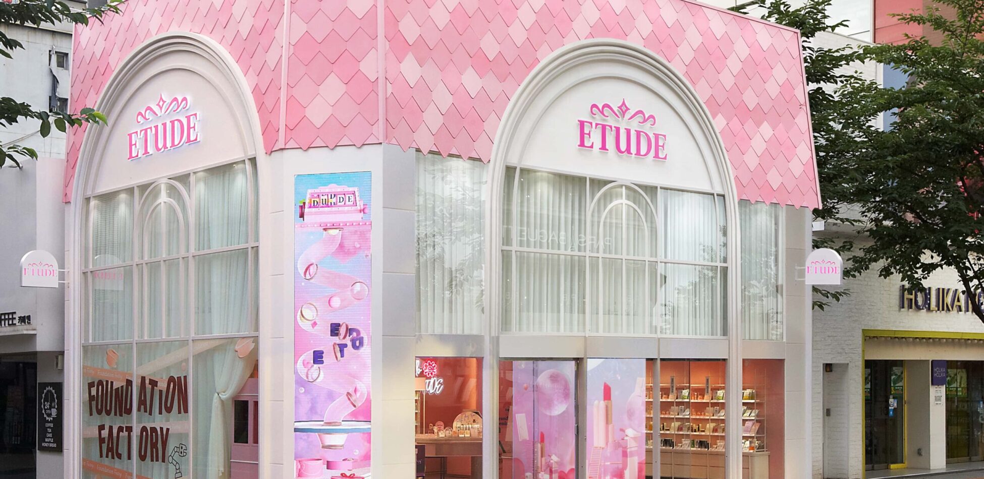Interior Store Design - ETUDE House
