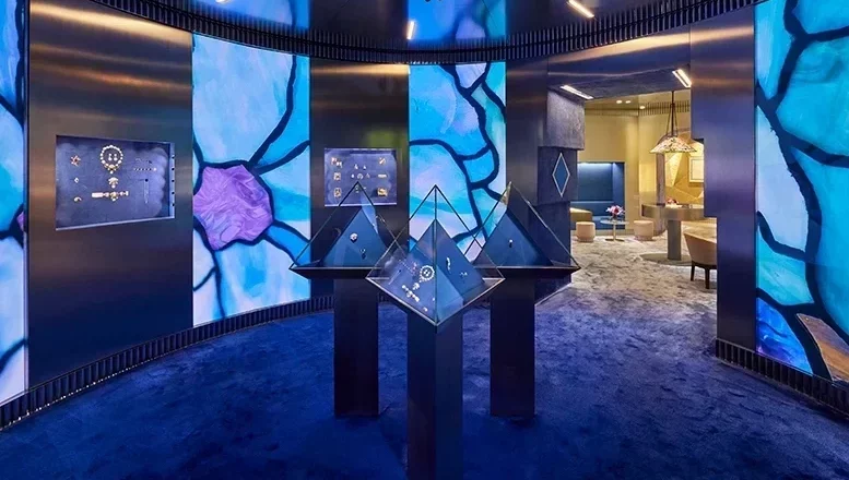 Tiffany &amp; Co’s pop-up shop in Paris